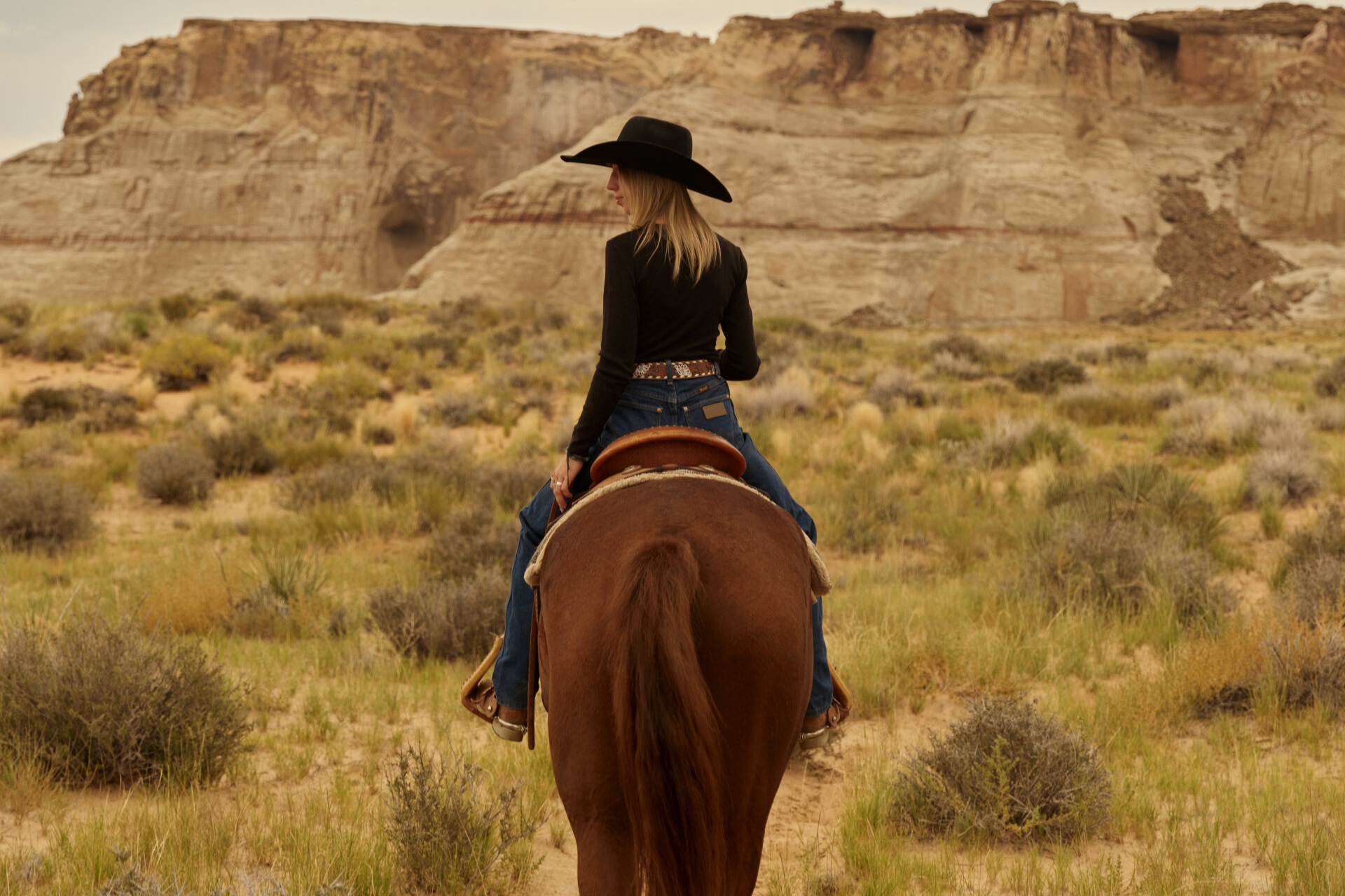 experiences_horseback_riding-Adventure-and-Nature Experiences Horseback Riding Adventure and Nature