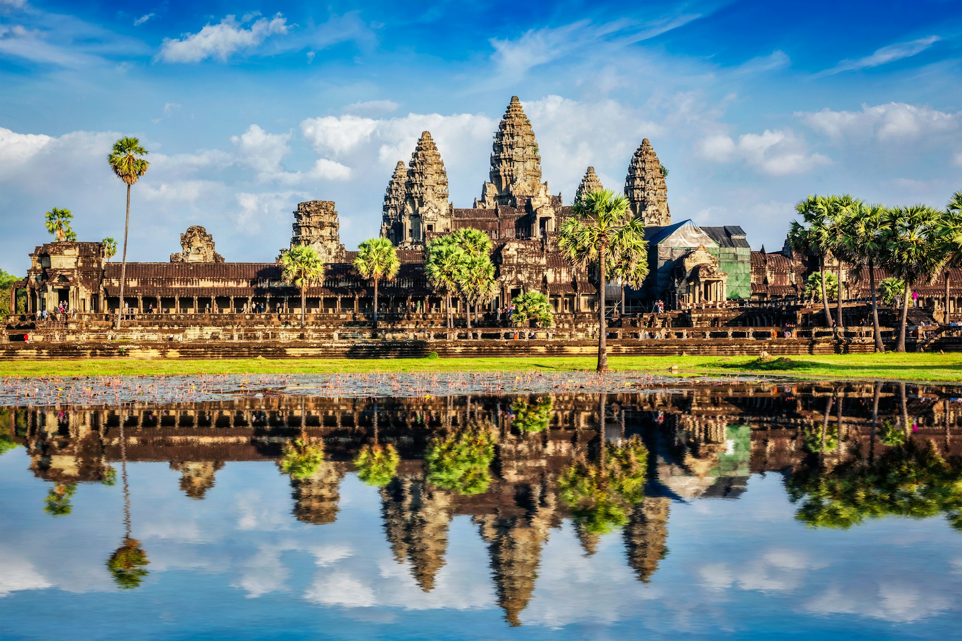getty-images-LN17dtIsN7o-unsplash Photo of a temple