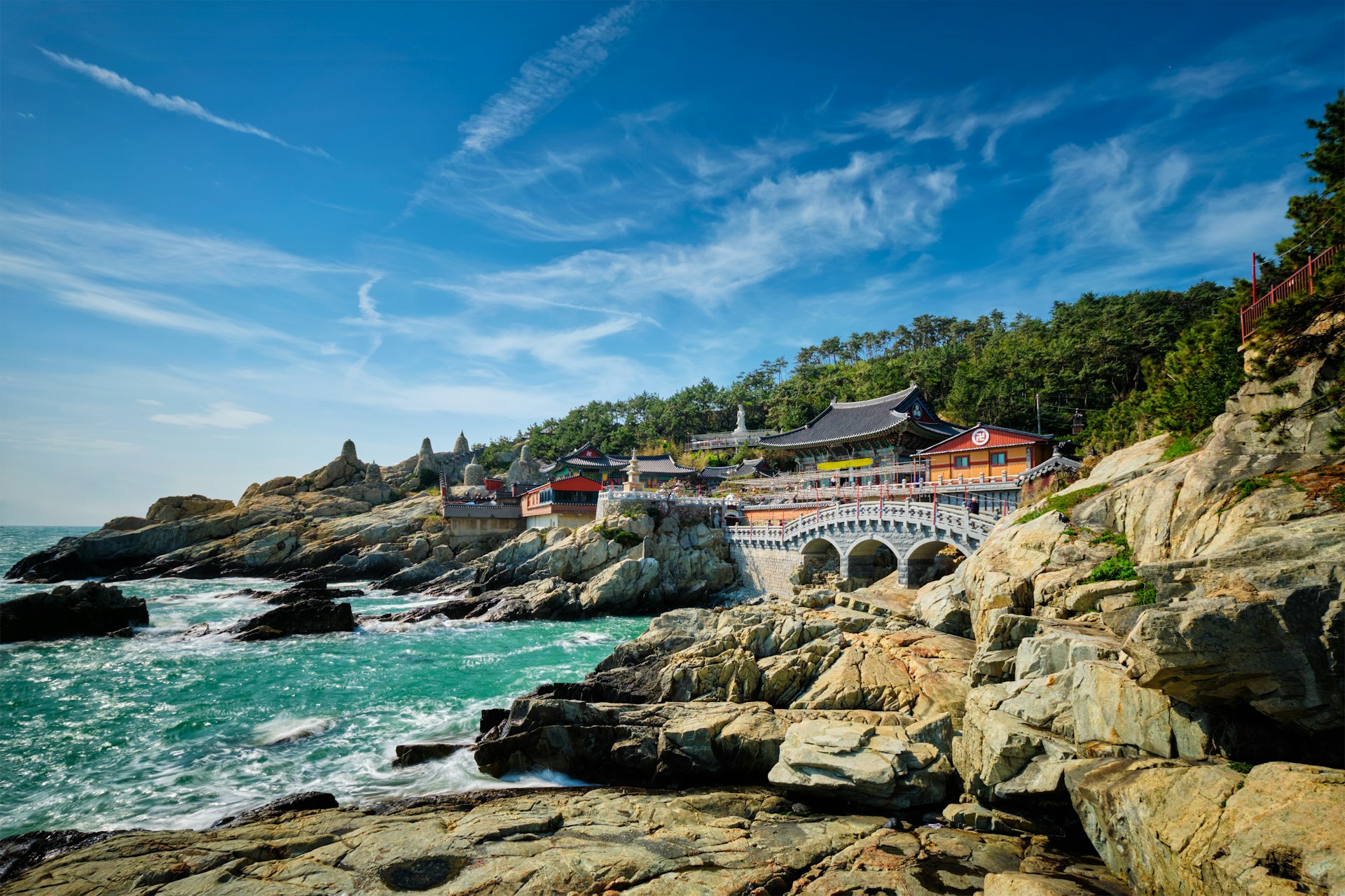 getty-images-kO0w49YXfSY-unsplash Photo of a coastal building